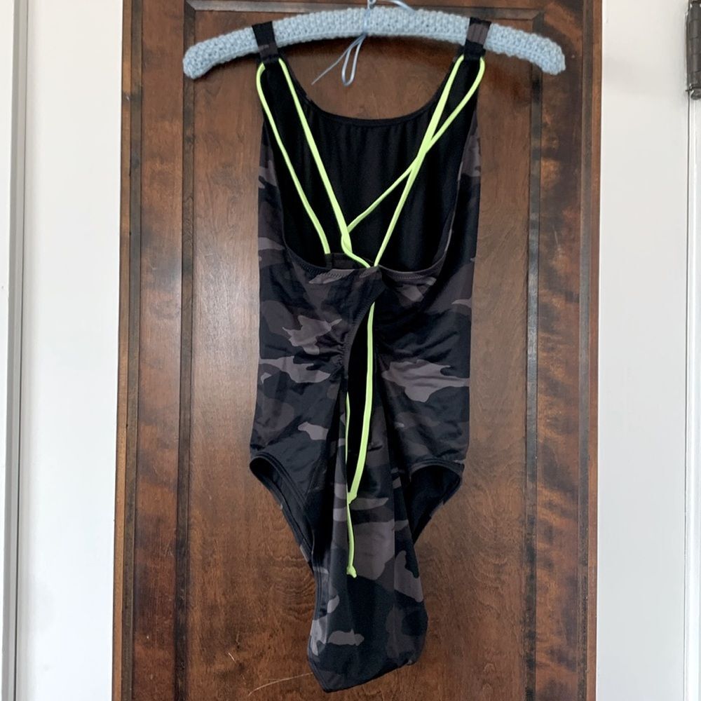 Athleta Camo One Piece Swimsuit - Picture 2 of 5